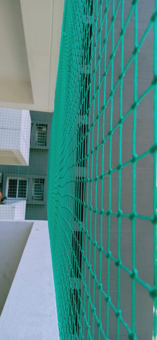 Open area safety net installation